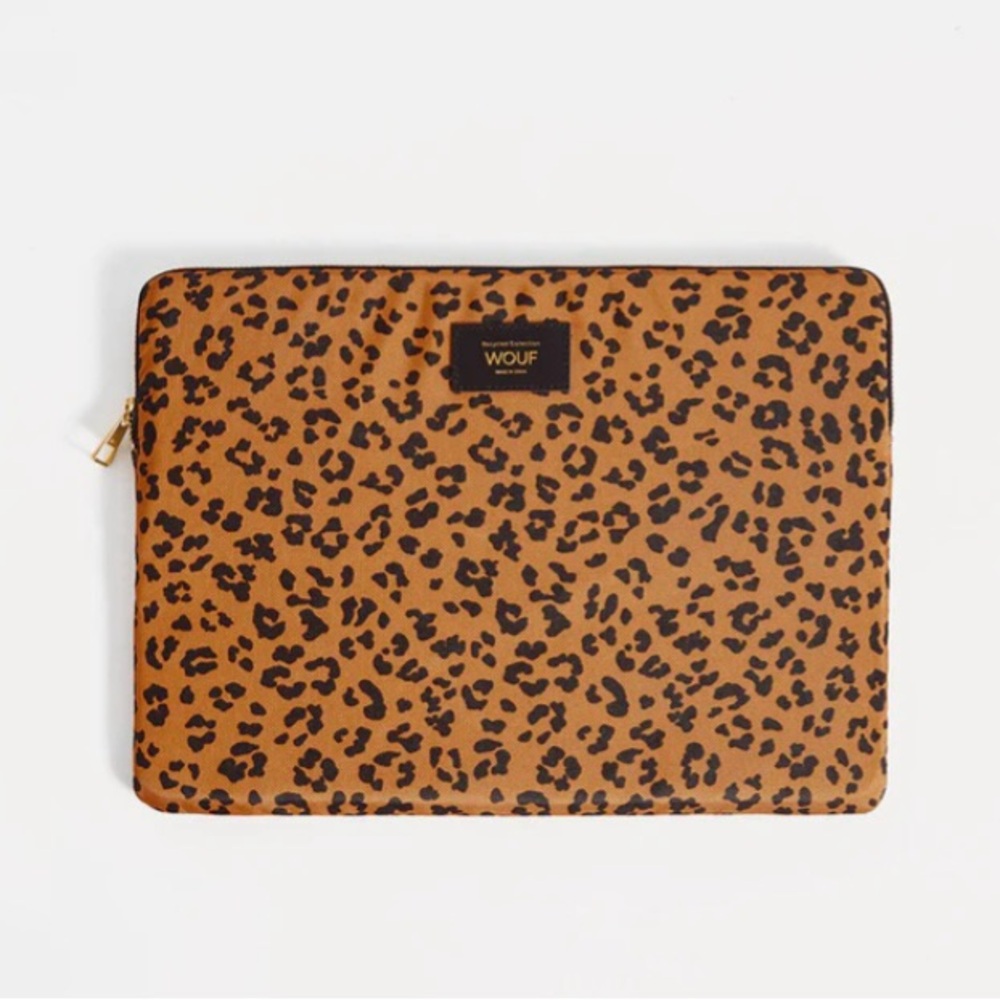 Leopard WOUF laptop case / sleeve